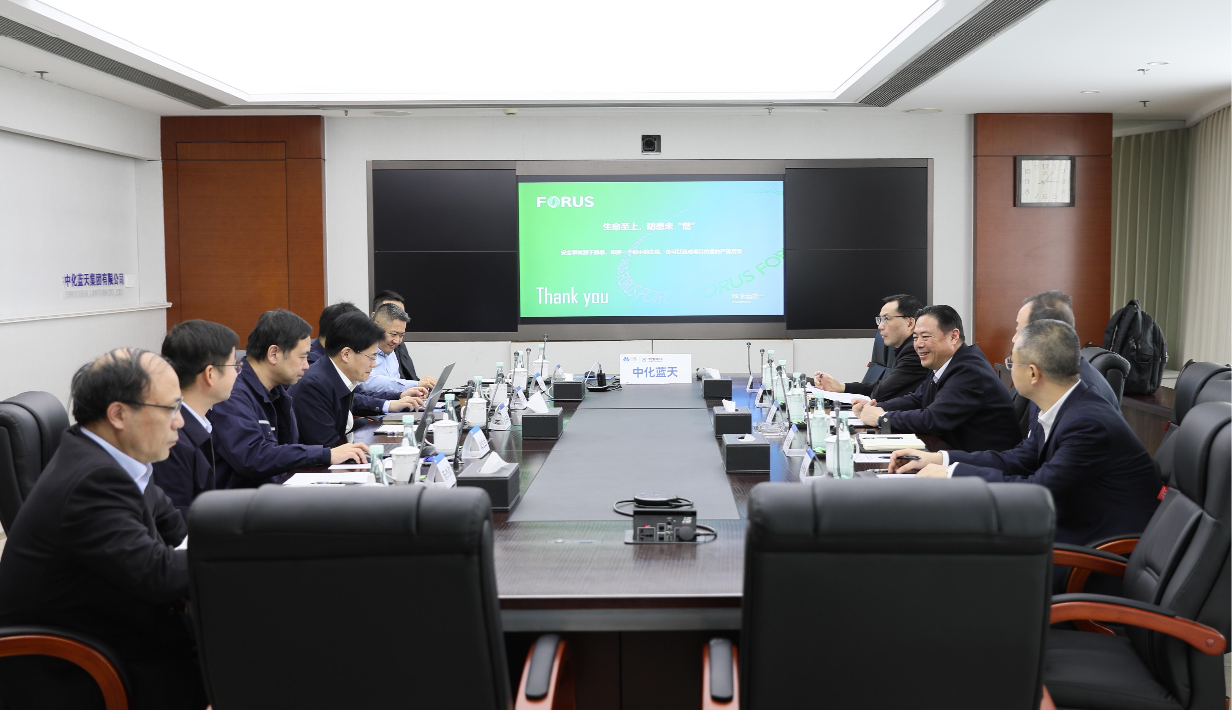 W020251209382082897657 W020251209382082897657